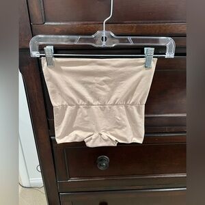 SPANX Beige High-Waisted Shapewear size E in guc